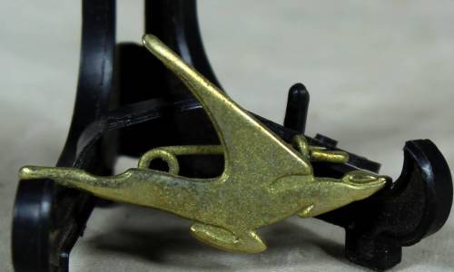 MINIATURE-SOUTH AFRICAN AIRWAYS PIN(UNIQUELY SOUTH AFRICAN)BID NOW!