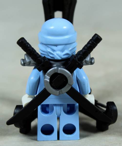 MINIATURE LEGO FIGURINE-TITANIUM ZANE(NINJAGO)BID NOW