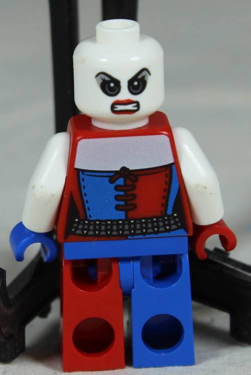 LEGO MINI FIGURINE - HARLEY QUINN - BID NOW