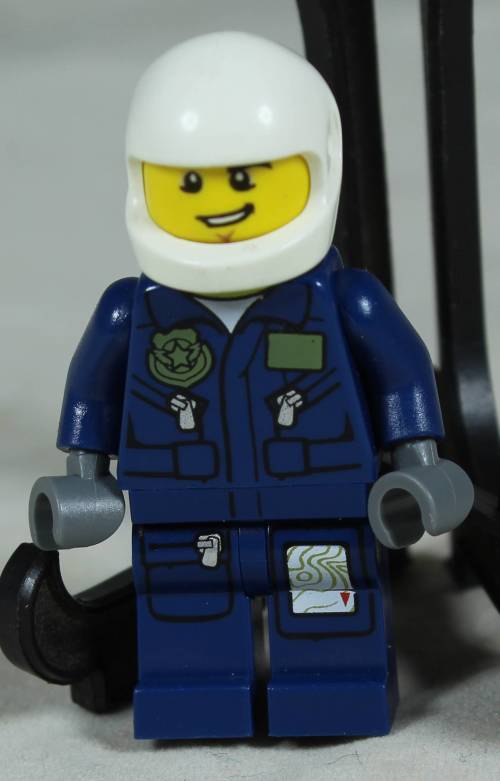 Lego mini figurine - Smiling policeman (CTY0632)