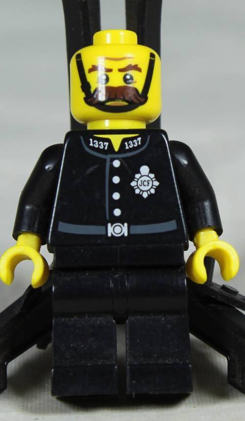 Lego mini figurine - Constable series II  (COL177)