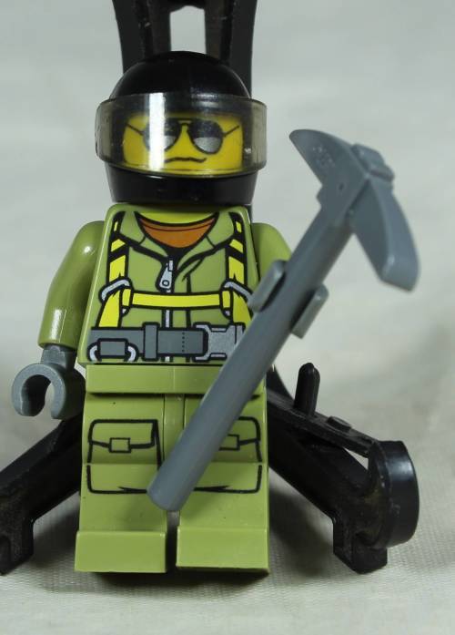 Lego mini figurine - Volcano explorer (Volcano helicopter CTY0697)