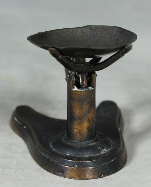 MINIATURE METAL VINTAGE SCALE-BID NOW!!