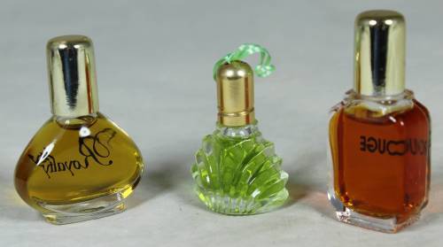 SET OF THREE MINIATURE PERFUME BOTTLES-BID NOW!!