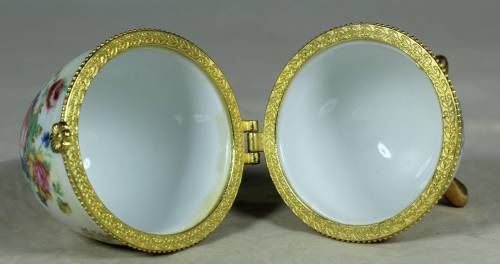 Porcelain Faberse style holder - pink roses motif