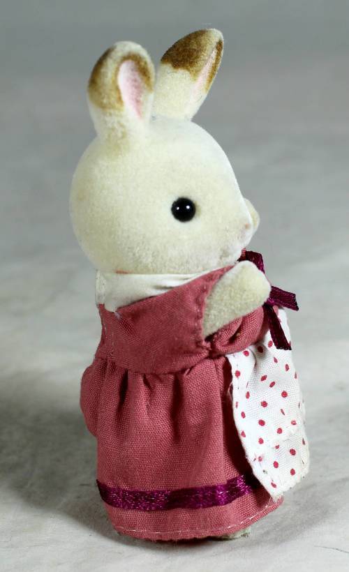 SYLVANIAN FAMILIES - BUNNY MOM - BID NOW!!!