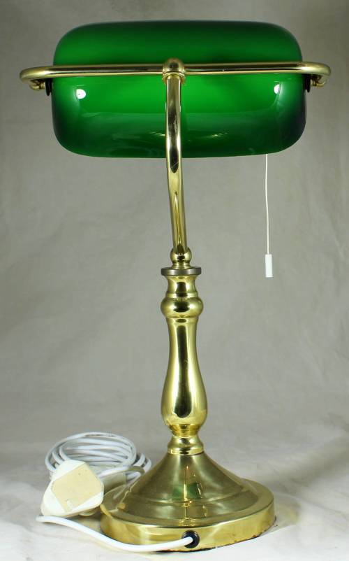 Traditional Bankers Light with Green Shade - Act fast and bid now!!!