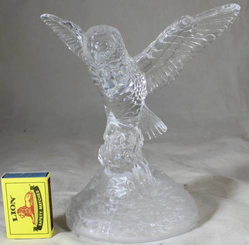 Glass owl on stand