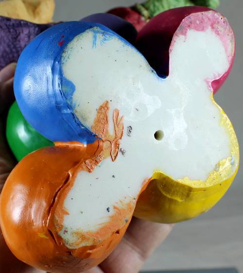 Large clown figurine - juggling balls