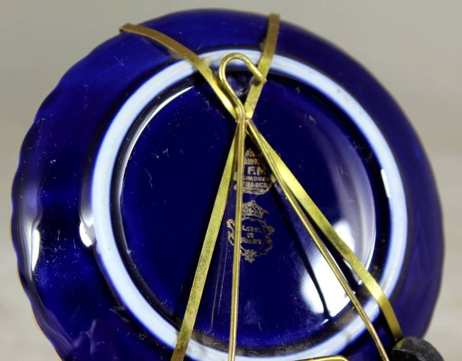 Limoges display plate - Paris
