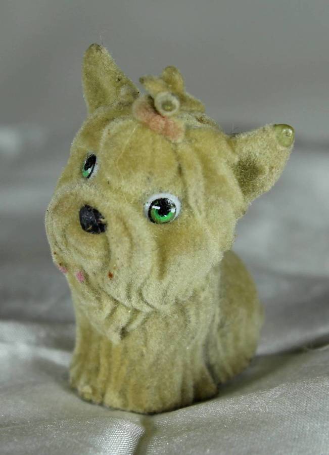 Puppy in my pocket families - Yorkshire terrier with ponytail
