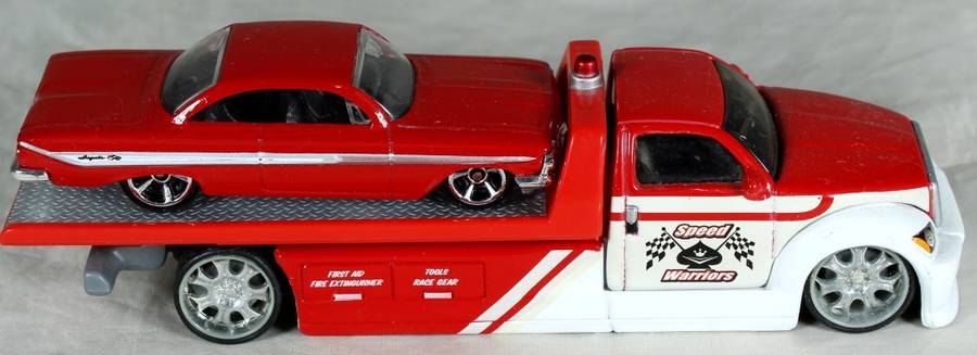 Maisto - Metal Movers - Holler Flatbed + `61 Impala - Act Fast!!! BID NOW!!!