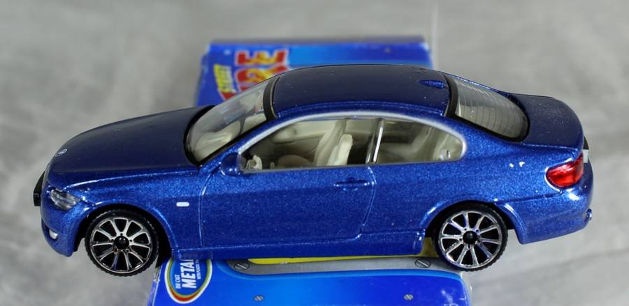 Burago - Metal Street Fire - BMW335I