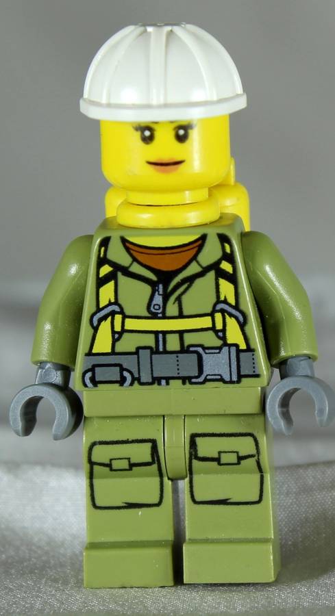Lego mini figurine - Female volcano explorer (CTY0681)