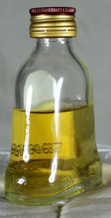 Mini liquor bottle - Bell`s whiskey