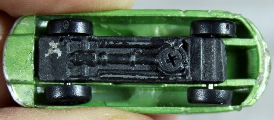 Micro Machines - LGT (1994) - Phantom Corsair - metallic green