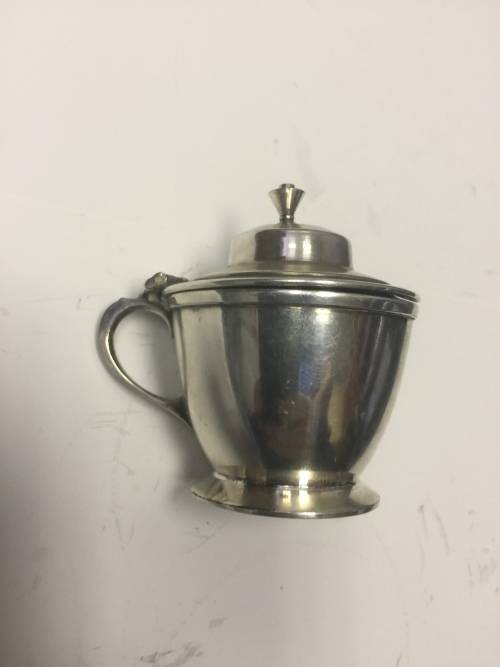 The Goldsmiths & Silversmiths Company Small Sugar Bowel 1900s