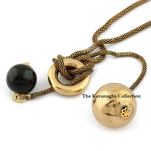 Kavanaghs - Antique Style Knotted Necklace