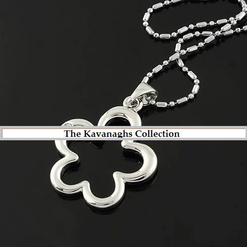 Kavanaghs - Flower Pendant and Necklace