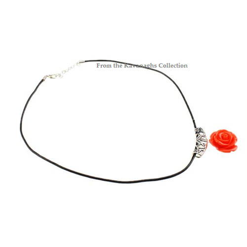 From the Kavanaghs Collection - Lovely Flower Pendant