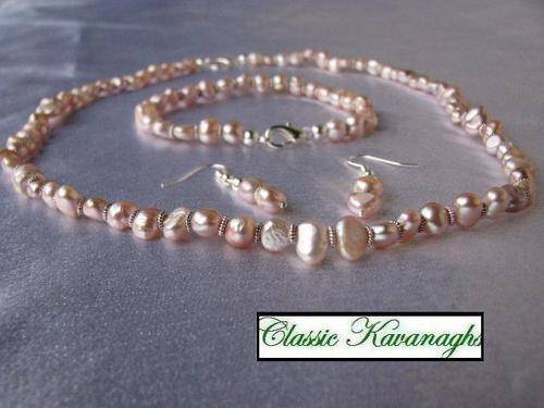 Exquisite Lavender Fresh Water Pearl Necklace, Bracelet and Earring Set