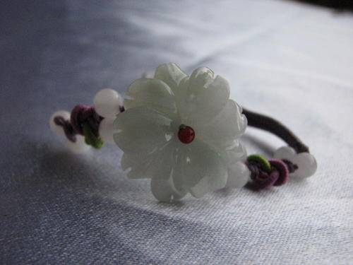 From the Kavanaghs Collection - Stunning FLOWER JADE Bracelet