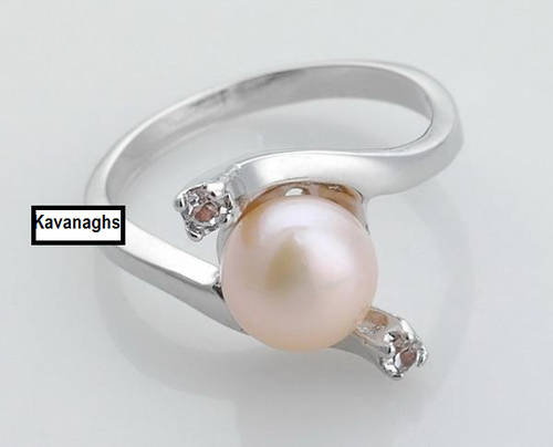 From the Kavanaghs Collection - Classic Authentic Pearl Ring