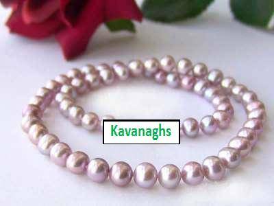 The Kavanaghs Collection - Exquisite Genuine Lavender Fresh Water Pearl Necklace -- FREE EARRINGS