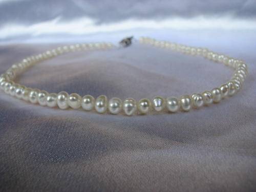 The Kavanaghs Collection - Exquisite Cultured Freshwater Pearl Necklace
