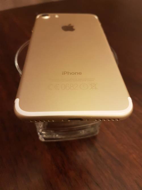 Apple Iphone 7 "Mint Condition"