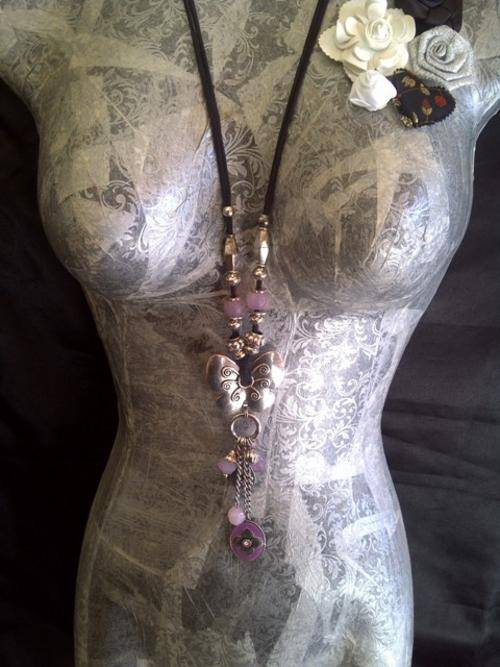 A Beautiful BUTTERFLY Necklace LONG WEARING (nickel free) "ONLY ONE".