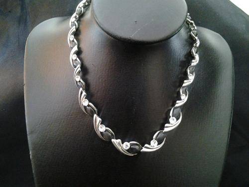 "Sexy & Romantic BLACK PEARLY-LIKE & rhinestone Necklace, LAST ONE!!!!