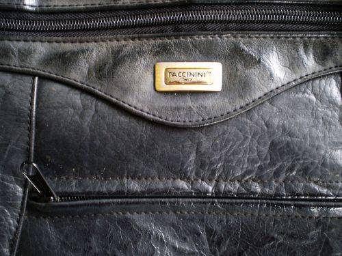 Black Vintage Leather Hand Bag very good condition