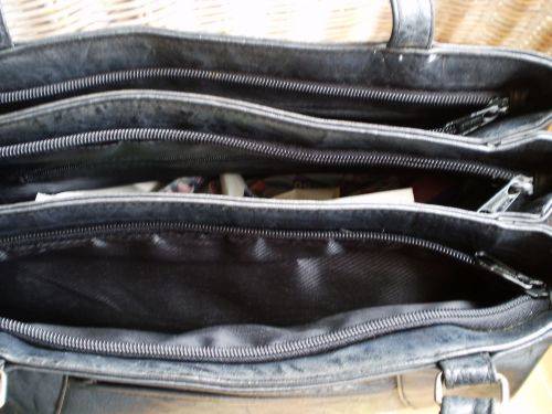 Black Vintage Leather Hand Bag very good condition