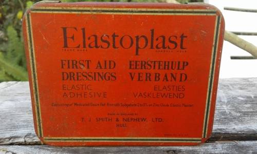 Antique Elastoplast First Aid Dressings Metal Tin T.J. Smith & Nephew