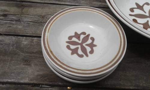 Rare Vintage Retro Electra Casual Ceram Malaga Stoneware Set 12 bowls 2 large bowls MADE In JAPAN