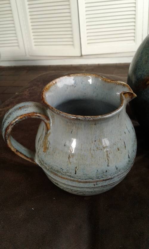 Beautiful Vintage Large Stoneware Tea Kettle Sugar Bowl Milk Jug