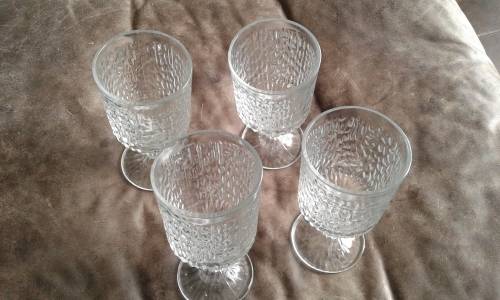 Set Of 4 Mid Century Modern Wine Glasses