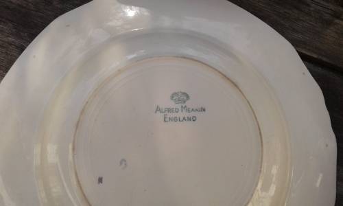 Set Of 5 Meakin Soup Dinner Plates England