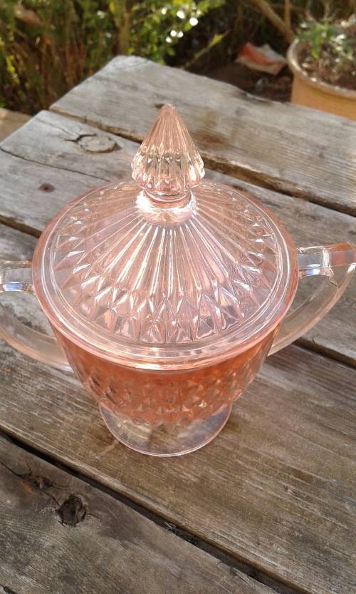 Pink Depression Glass Art Deco Sugar Bowl One Chip