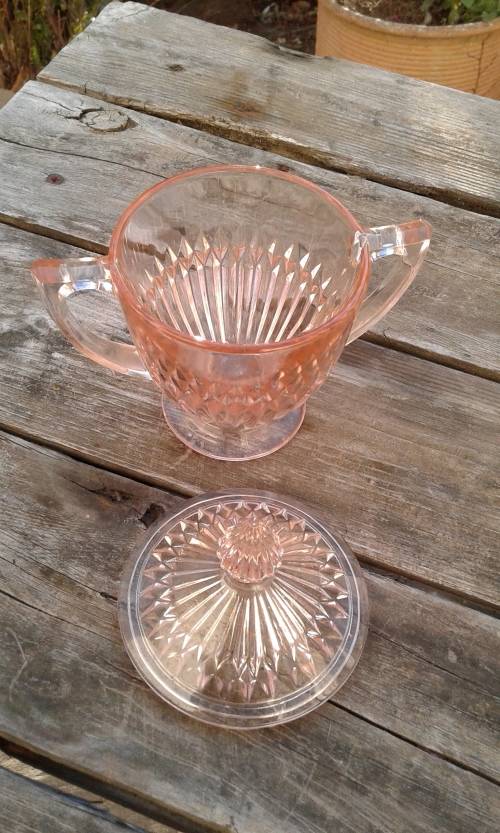 Pink Depression Glass Art Deco Sugar Bowl One Chip