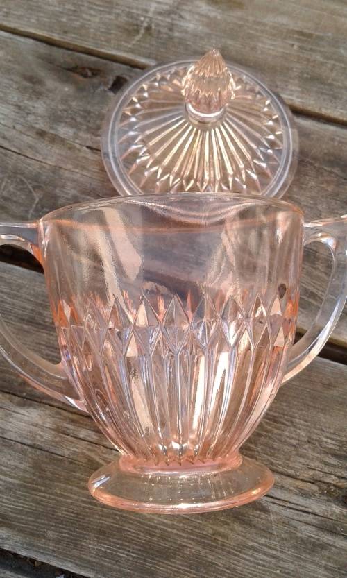 Pink Depression Glass Art Deco Sugar Bowl One Chip