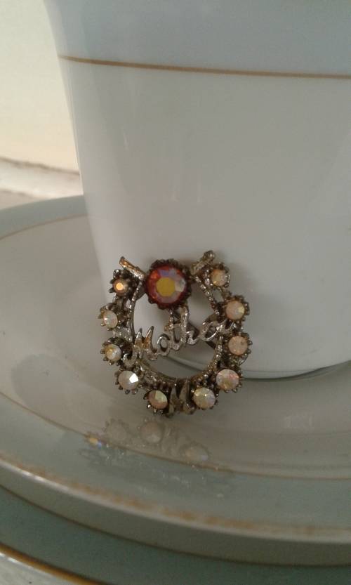 Antique Rhinestone Mother Brooch In Silver Toned Frame