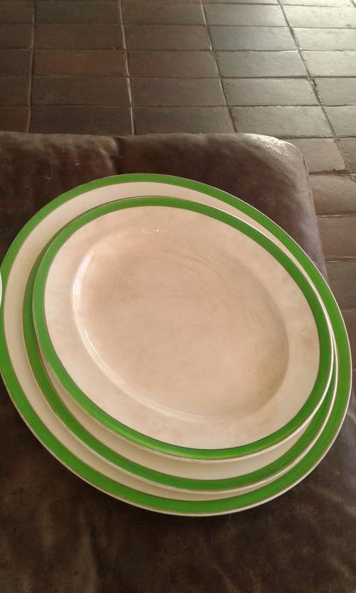 Queens Green Solianware Simpson`s Potteries Green Gold Rimmed Art Deco Dinner Set 13 Pieces