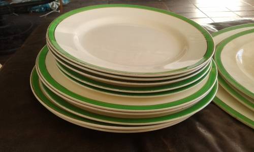 Queens Green Solianware Simpson`s Potteries Green Gold Rimmed Art Deco Dinner Set 13 Pieces
