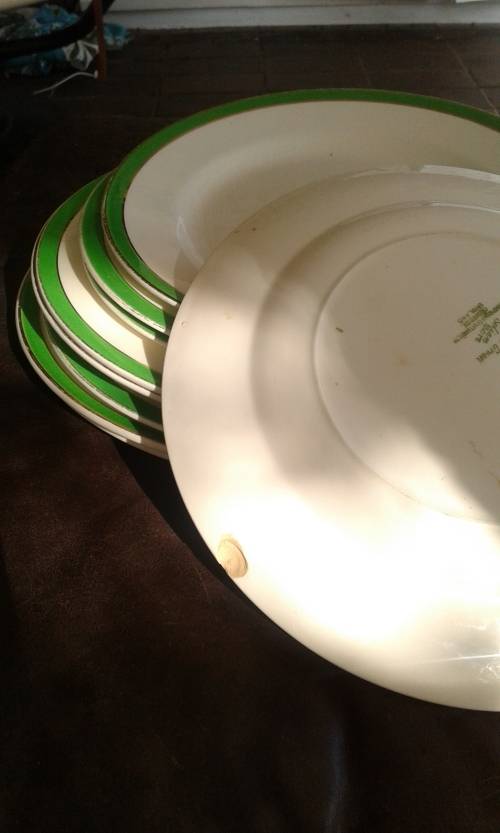 Queens Green Solianware Simpson`s Potteries Green Gold Rimmed Art Deco Dinner Set 13 Pieces
