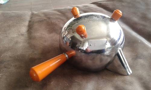 Vintage Mid Century Chrome Over Copper Milk Jug With Bakelite Feet And Handle Challenger