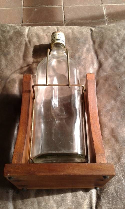 Rare Vintage 1 Gallon Johnny Walker 1960s Bottle With Built In Pourer Wooden Stand Original Lid