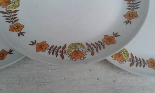 Set Of Constantia Vintage Dinner Plates And Bowls