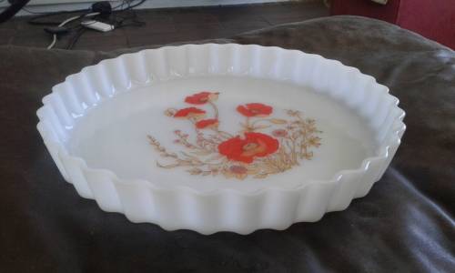 Vintage Mid Century Modern White Milk Glass Red Poppies Cake Form Mold